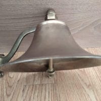 ΚΑΜΠΑΝΑ ΟΡΕΙΧΑΛΚΙΝΗ Φ150mm (ΚΡΕΜΑΣΤΗ ΜΕ ΣΥΡΡΟΜΕΝΗ ΒΑΣΗ)